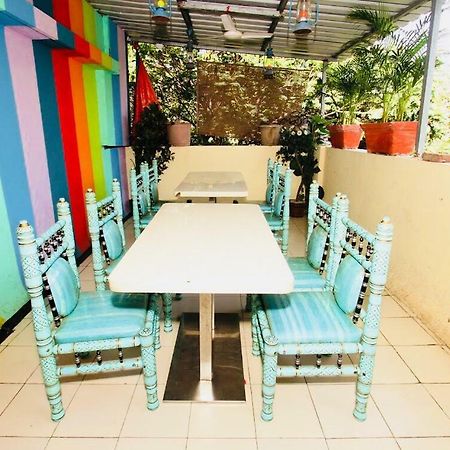 Town Hostel Mumbai - Ac Dormitory ภายนอก รูปภาพ
