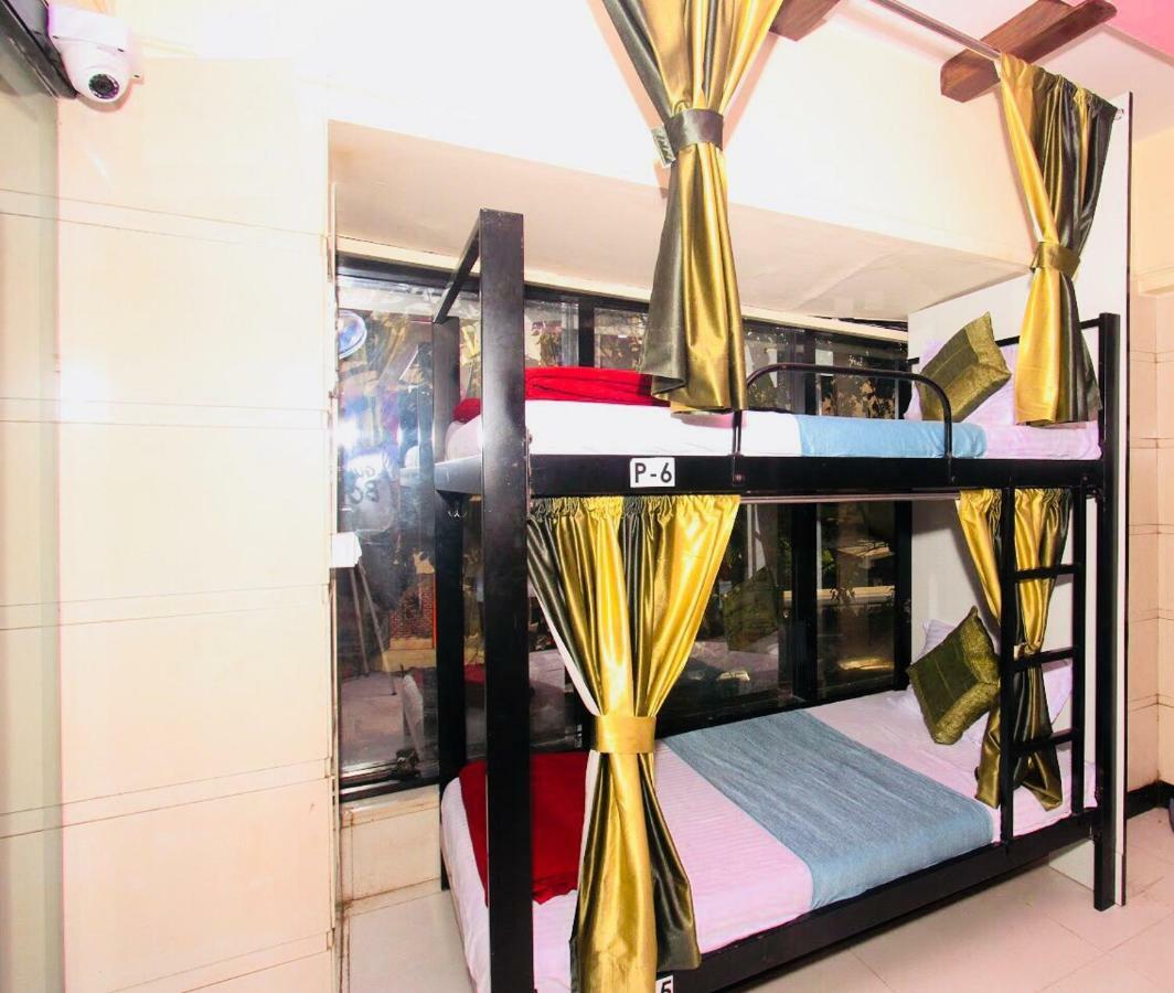 Town Hostel Mumbai - Ac Dormitory ภายนอก รูปภาพ